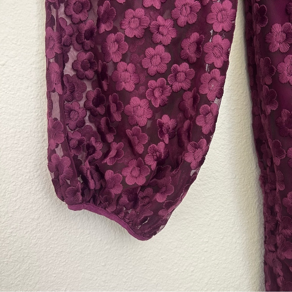 Trina Turk Lace Airie Dress Long Sleeve Sheer Fall Floral Purple Size 8 FLAW - Picture 9 of 15